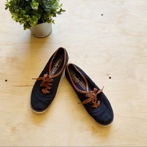 Keds | Laced Navy Champions